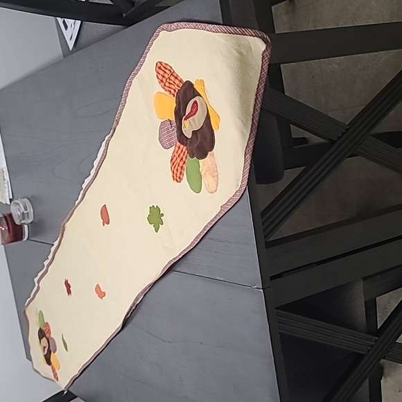 Turkey table runner - Picture 4 of 4
